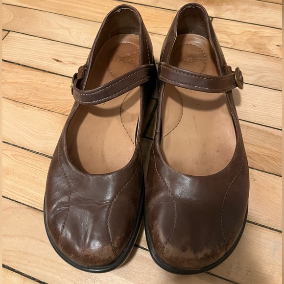 Dansko Mary James Brown Leather Comfortable Size 39 US 8.5 - Picture 4 of 5